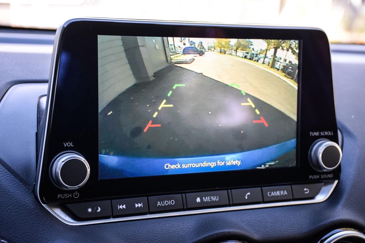 2023 Nissan Sentra SV NO ACCIDENTS ADAPTIVE CRUISE Photo