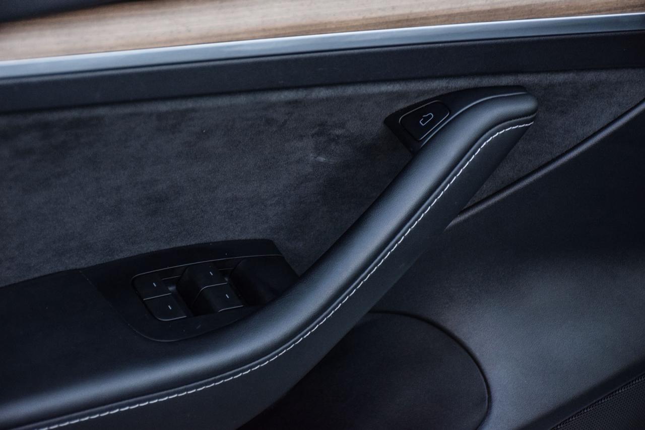 2023 Tesla Model 3 SRP RWD NO ACCIDENT AUTOPILOT Photo