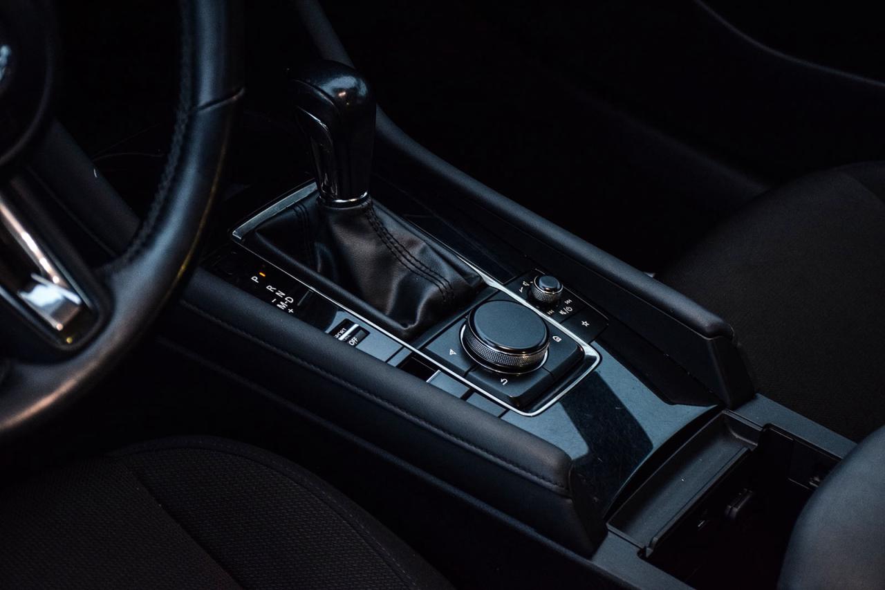 2020 Mazda MAZDA3 Sport GS ADAPTIVE CRUISE BACKUP CAMERA CARPLAY Photo