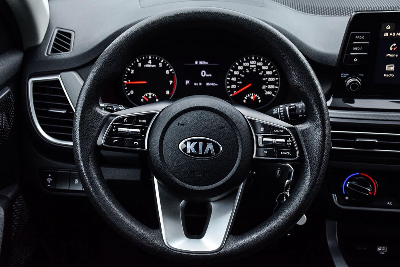 2021 Kia Seltos LX NO ACCIDENT CARPLAY CRUISE CONTROL BSM Photo