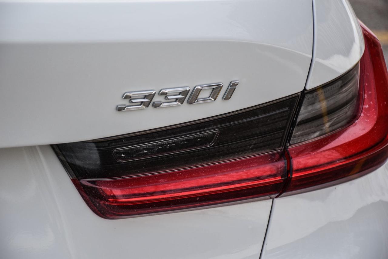 2021 BMW 3 Series 330i xDrive No Accident Navigation Lane Assist Photo