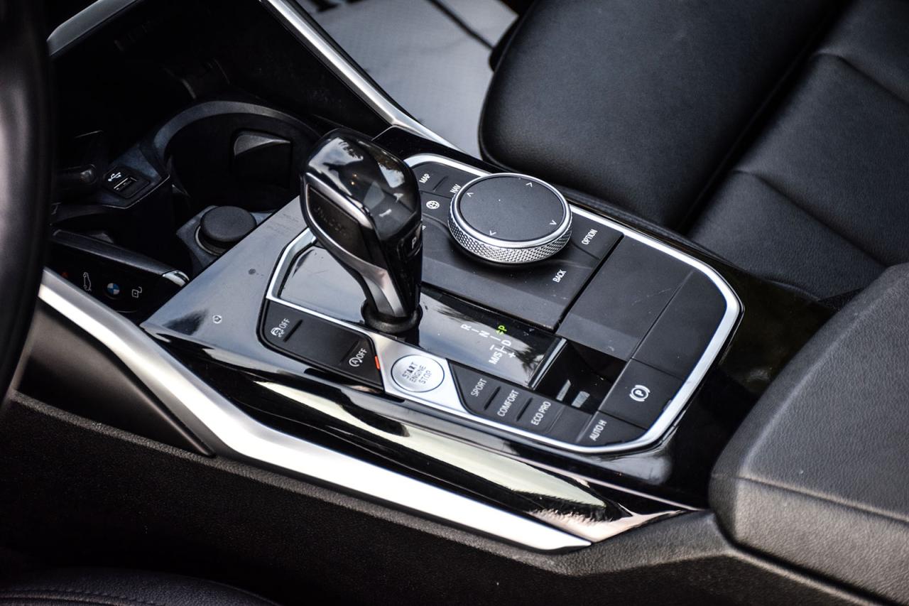 2021 BMW 3 Series 330i xDrive No Accident Navigation Lane Assist Photo