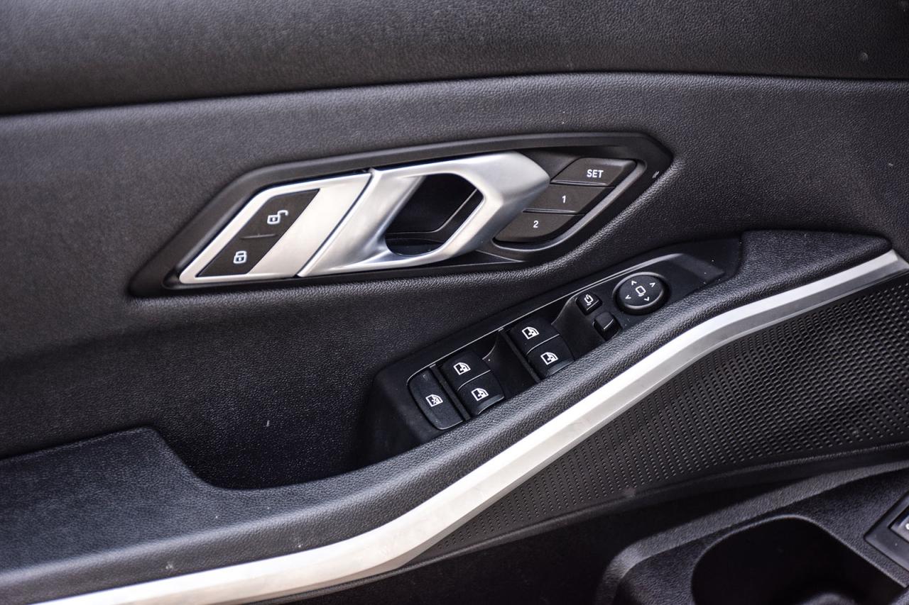 2021 BMW 3 Series 330i xDrive No Accident Navigation Lane Assist Photo