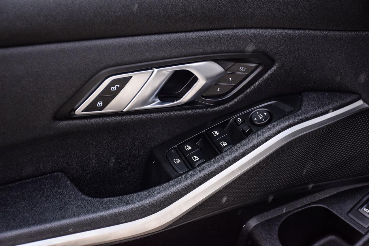 2021 BMW 3 Series 330i xDrive No Accident Navigation Lane Assist Photo