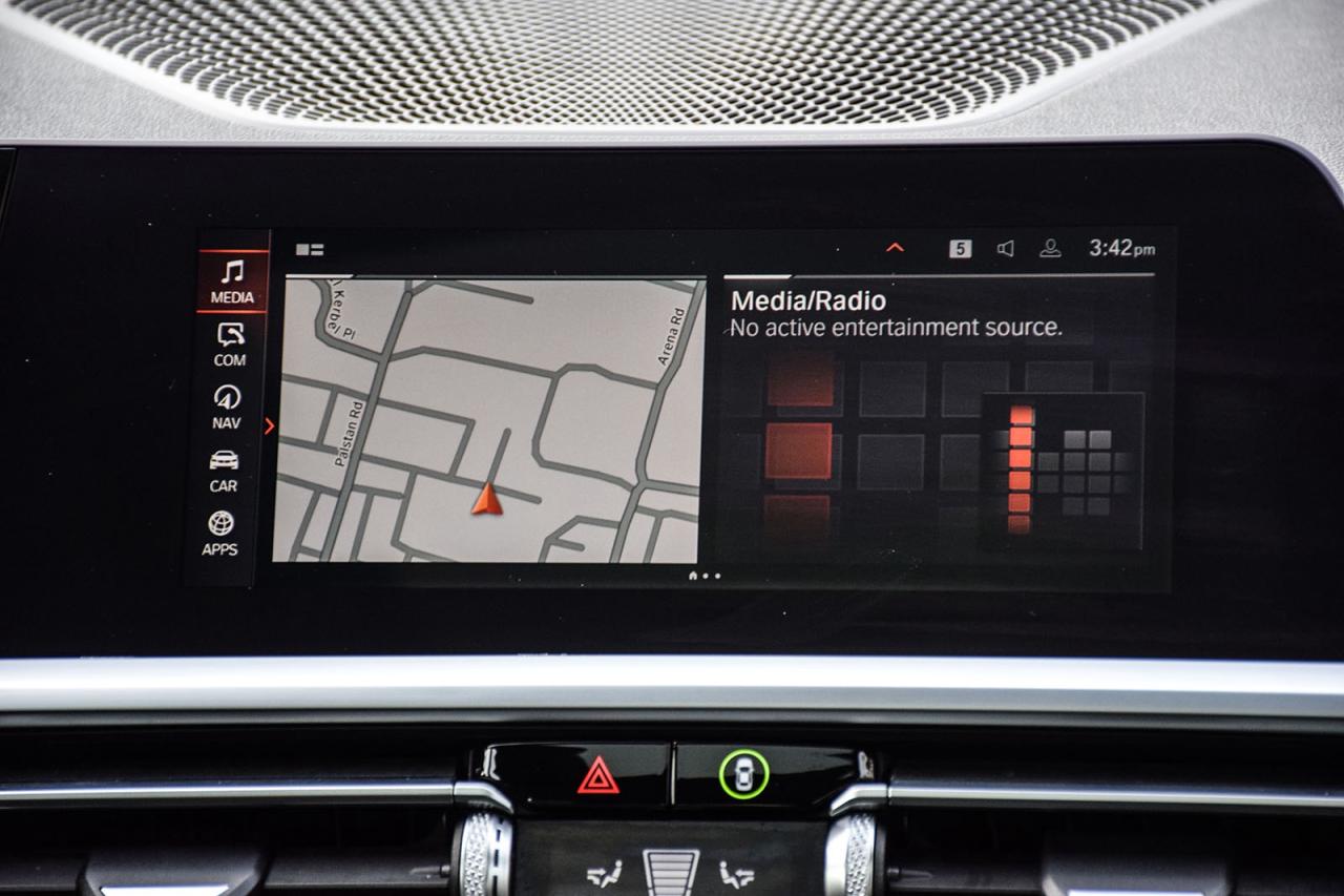 2021 BMW 3 Series 330i xDrive No Accident Navigation Lane Assist Photo