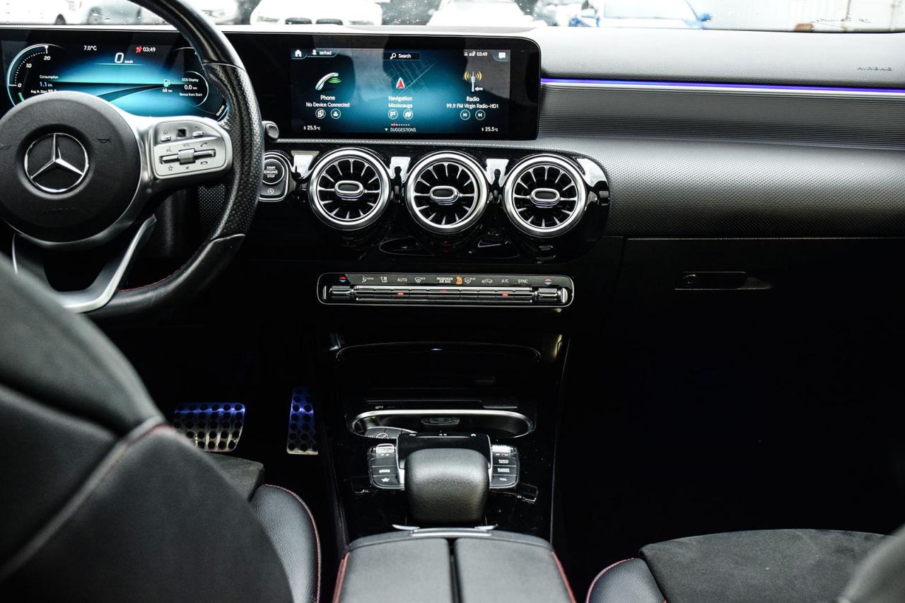 2021 Mercedes-Benz A-Class A 220 NO ACCIDENT AMG SPORT PKG AMBIENT LIGHTING Photo