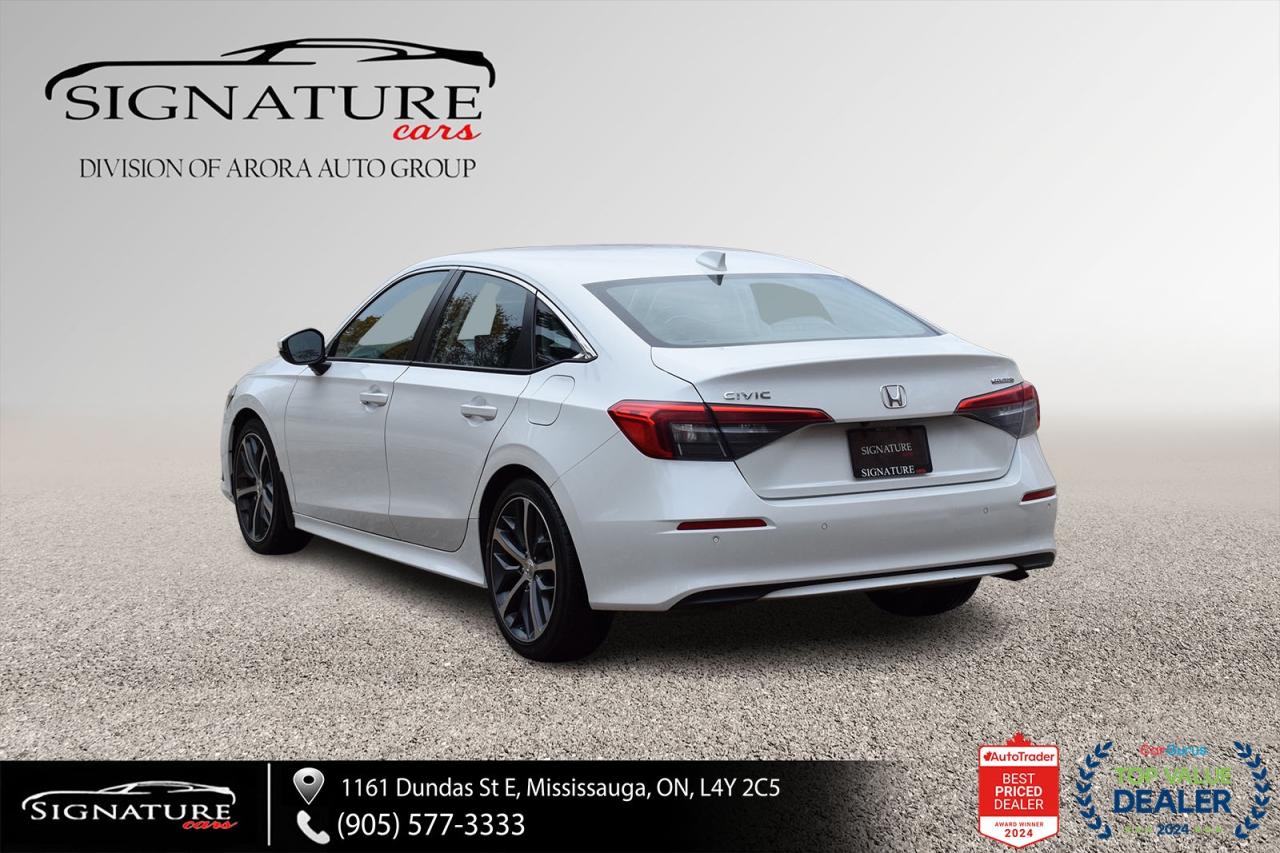 2023 Honda Civic TOURING / NO ACCIDENT / SUNROOF / LEATHER /NAVI Photo