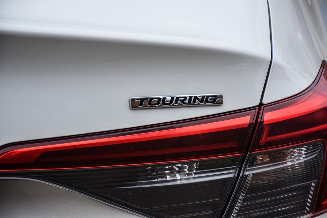 2023 Honda Civic TOURING / NO ACCIDENT / SUNROOF / LEATHER /NAVI Photo