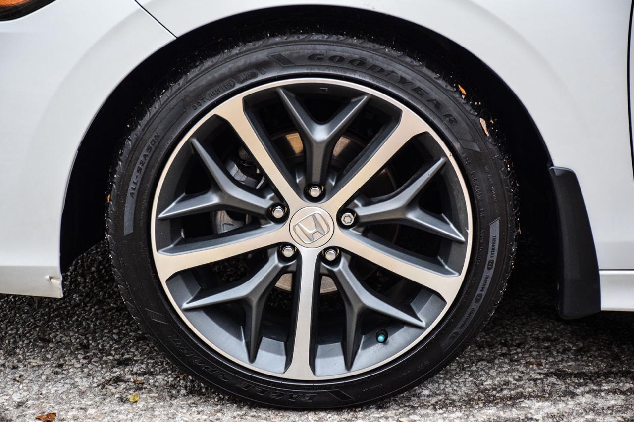 2023 Honda Civic TOURING / NO ACCIDENT / SUNROOF / LEATHER /NAVI Photo