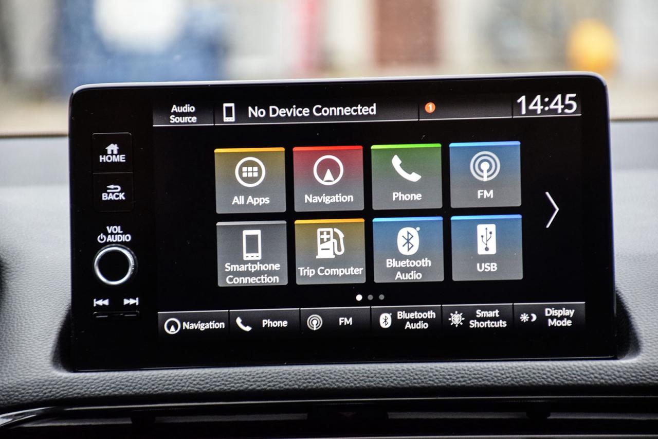 2023 Honda Civic TOURING / NO ACCIDENT / SUNROOF / LEATHER /NAVI Photo