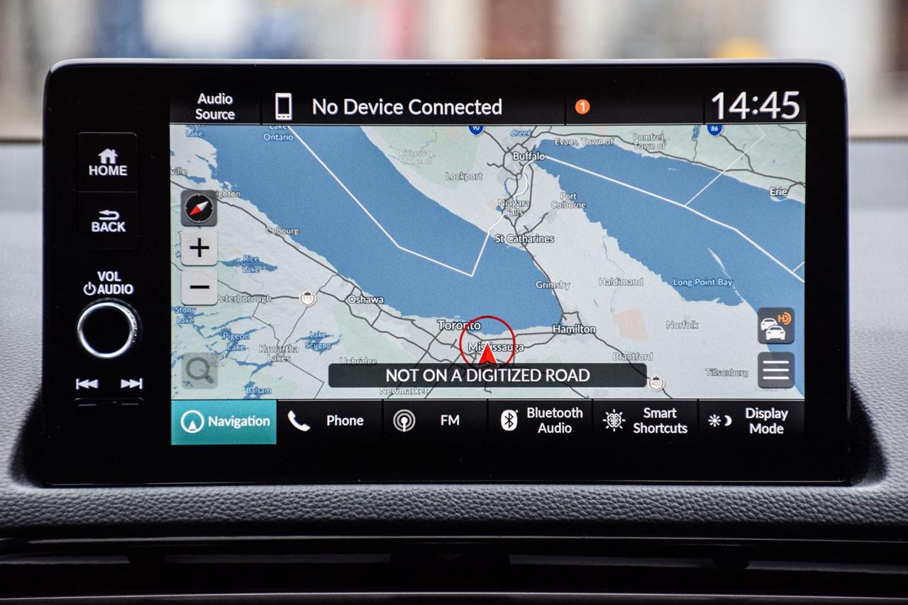 2023 Honda Civic TOURING / NO ACCIDENT / SUNROOF / LEATHER /NAVI Photo