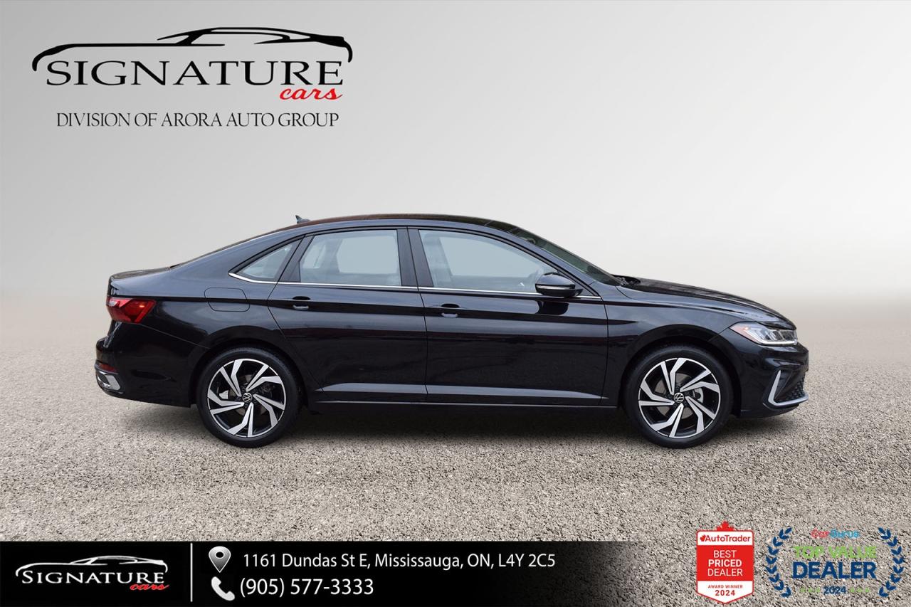 2026 Volkswagen Jetta HIGHLINE / CLEAN CARFAX / SUNROOF / LEATHER / NAVI Photo