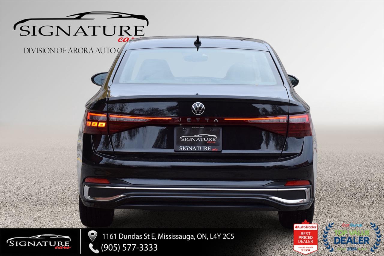 2026 Volkswagen Jetta HIGHLINE / CLEAN CARFAX / SUNROOF / LEATHER / NAVI Photo4