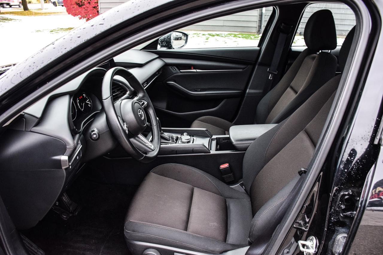 2023 Mazda MAZDA3 GS NO ACCIDENT ADAPTIVE CRUISE Photo