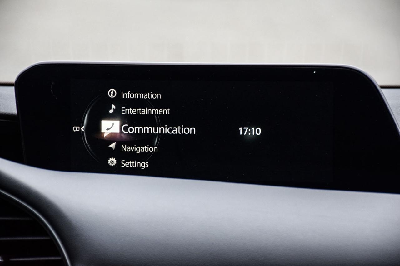 2023 Mazda MAZDA3 GS NO ACCIDENT ADAPTIVE CRUISE Photo