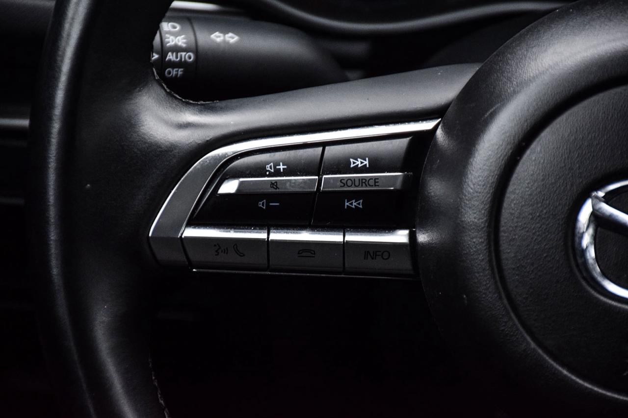 2023 Mazda MAZDA3 GS NO ACCIDENT ADAPTIVE CRUISE Photo