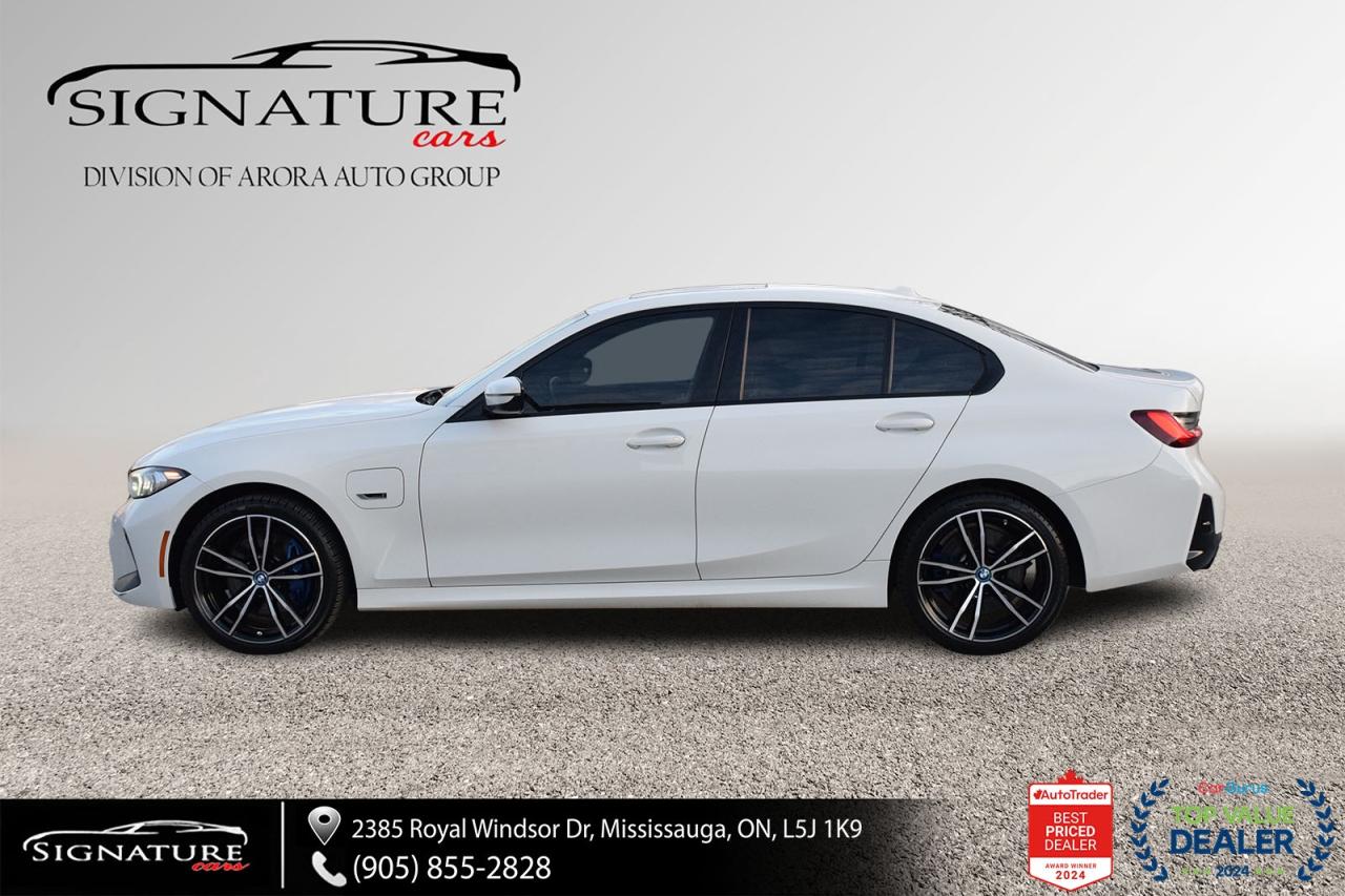 2023 BMW 3 Series 330e xDrive M SPORT PKG NO ACCIDENT LDW Photo