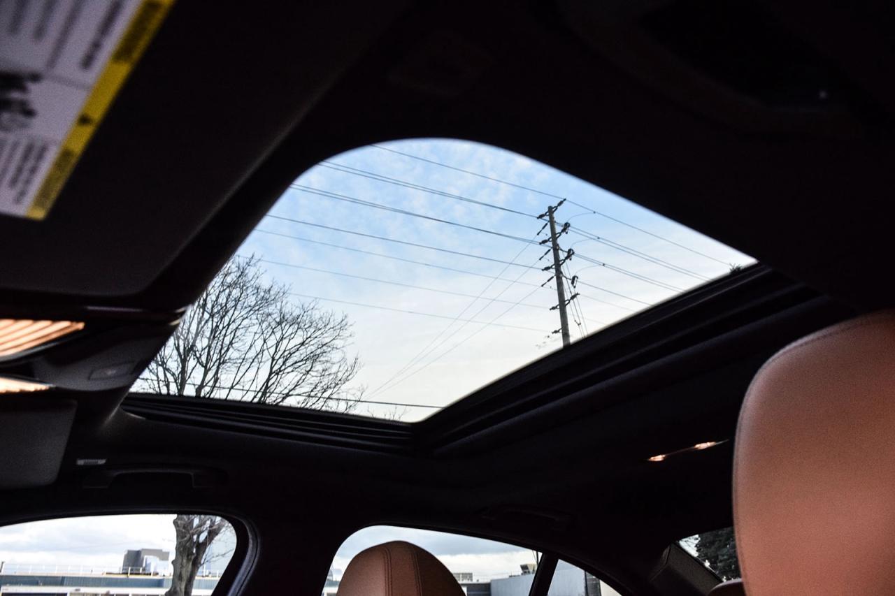 2023 BMW 3 Series 330e xDrive M SPORT PKG NO ACCIDENT LDW Photo