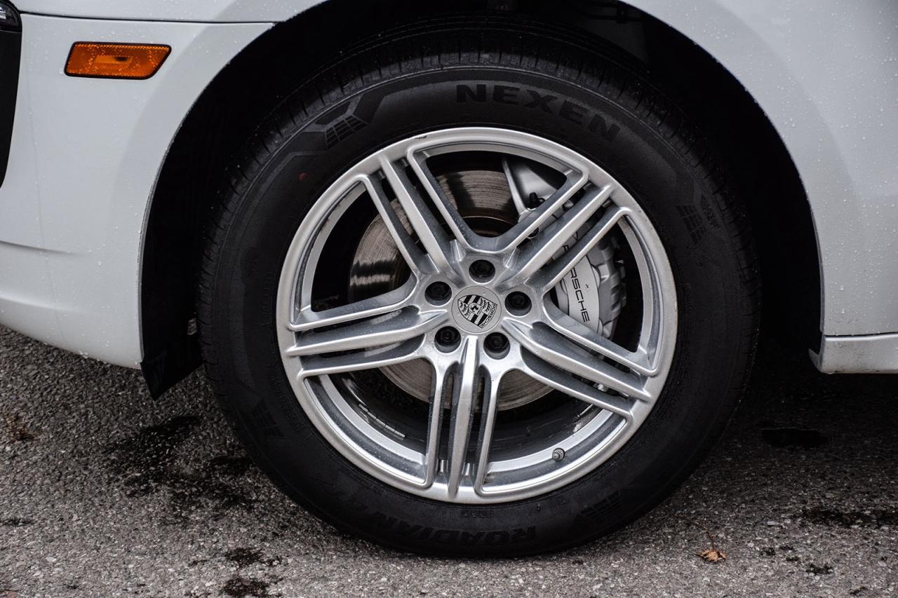 2017 Porsche Macan S AS IS SPECIAL HEATED & COOLED SEATS PANO ROOF Photo