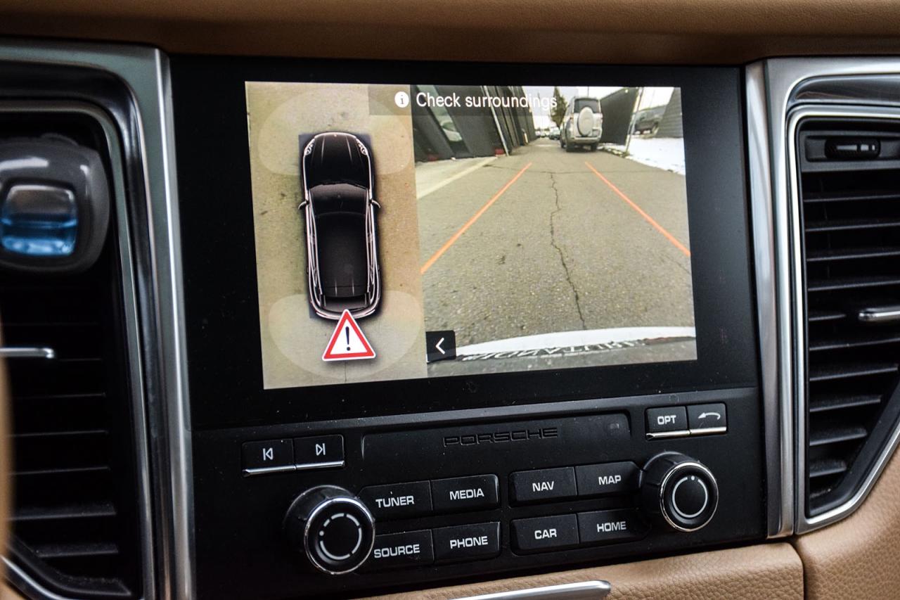 2017 Porsche Macan S AS IS SPECIAL HEATED & COOLED SEATS PANO ROOF Photo
