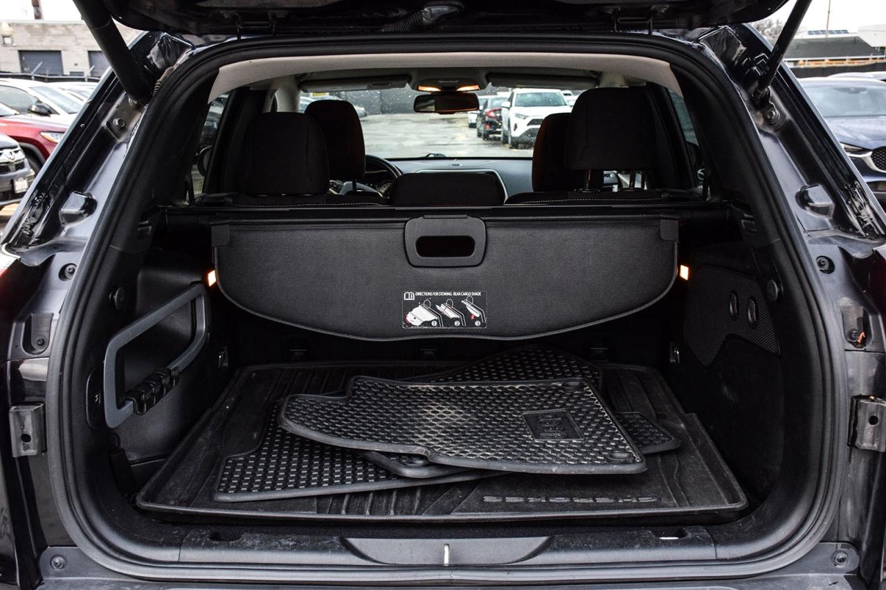 2016 Jeep Cherokee North AS IS SPECIAL HEATED SEATS BACKUP CAM REMOTE Photo