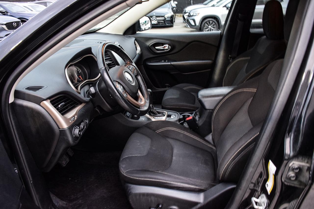 2016 Jeep Cherokee North AS IS SPECIAL HEATED SEATS BACKUP CAM REMOTE Photo