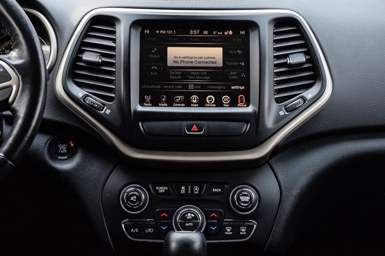 2016 Jeep Cherokee North AS IS SPECIAL HEATED SEATS BACKUP CAM REMOTE Photo