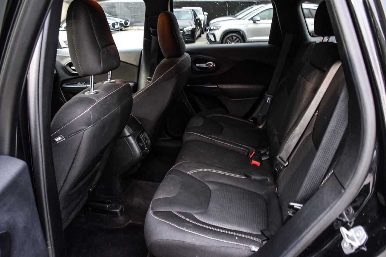 2016 Jeep Cherokee North AS IS SPECIAL HEATED SEATS BACKUP CAM REMOTE Photo