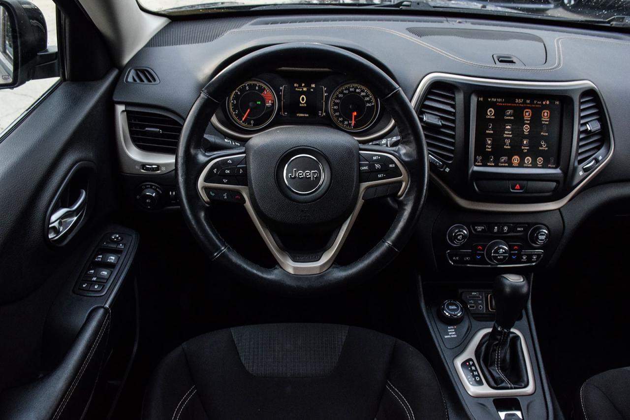 2016 Jeep Cherokee North AS IS SPECIAL HEATED SEATS BACKUP CAM REMOTE Photo