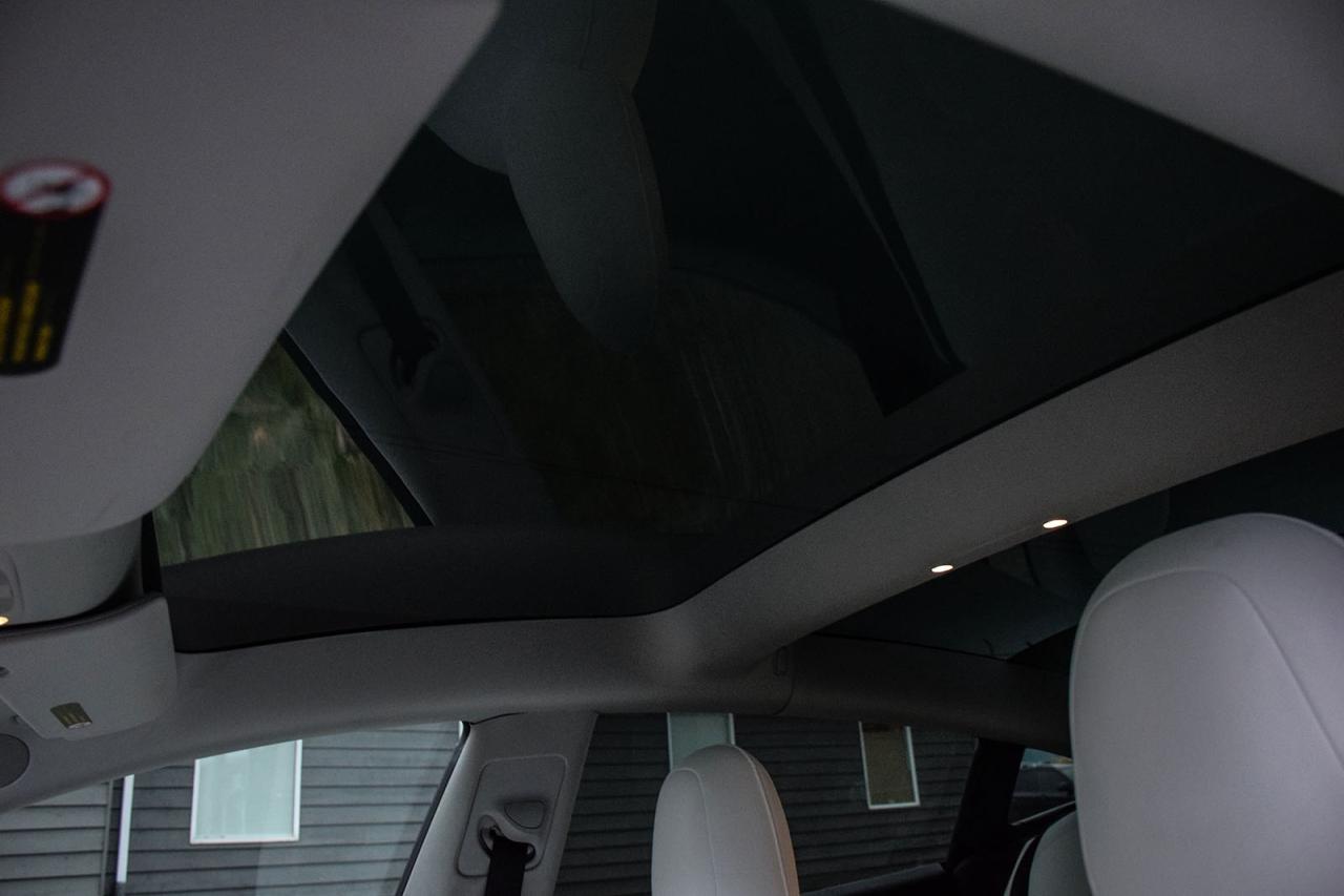 2022 Tesla Model 3 SRP RWD No Accident Autopilot Navigation Photo