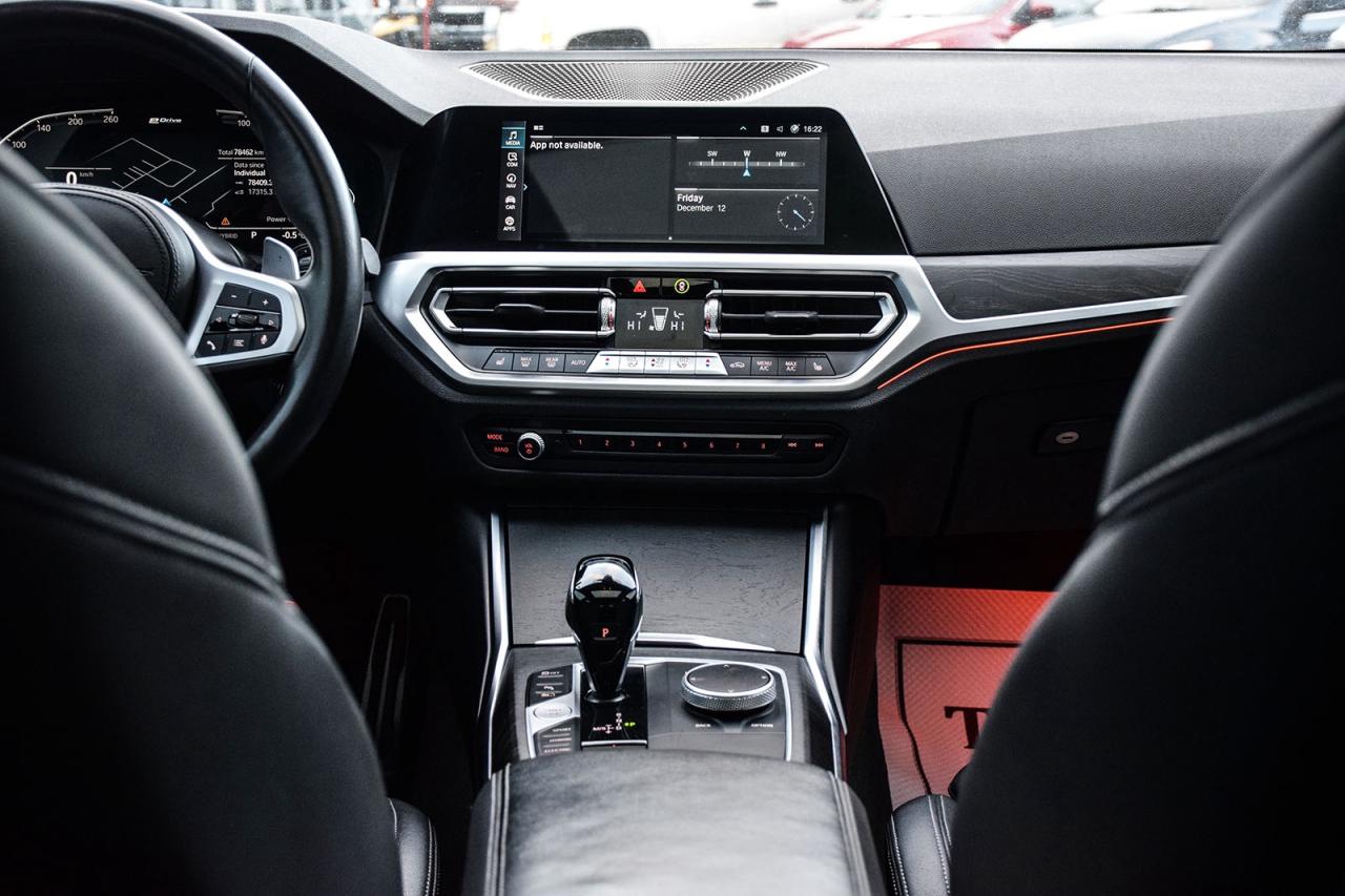 2022 BMW 3 Series 330e xDrive //M No Accident Prem Enhanced HUD Digi Photo