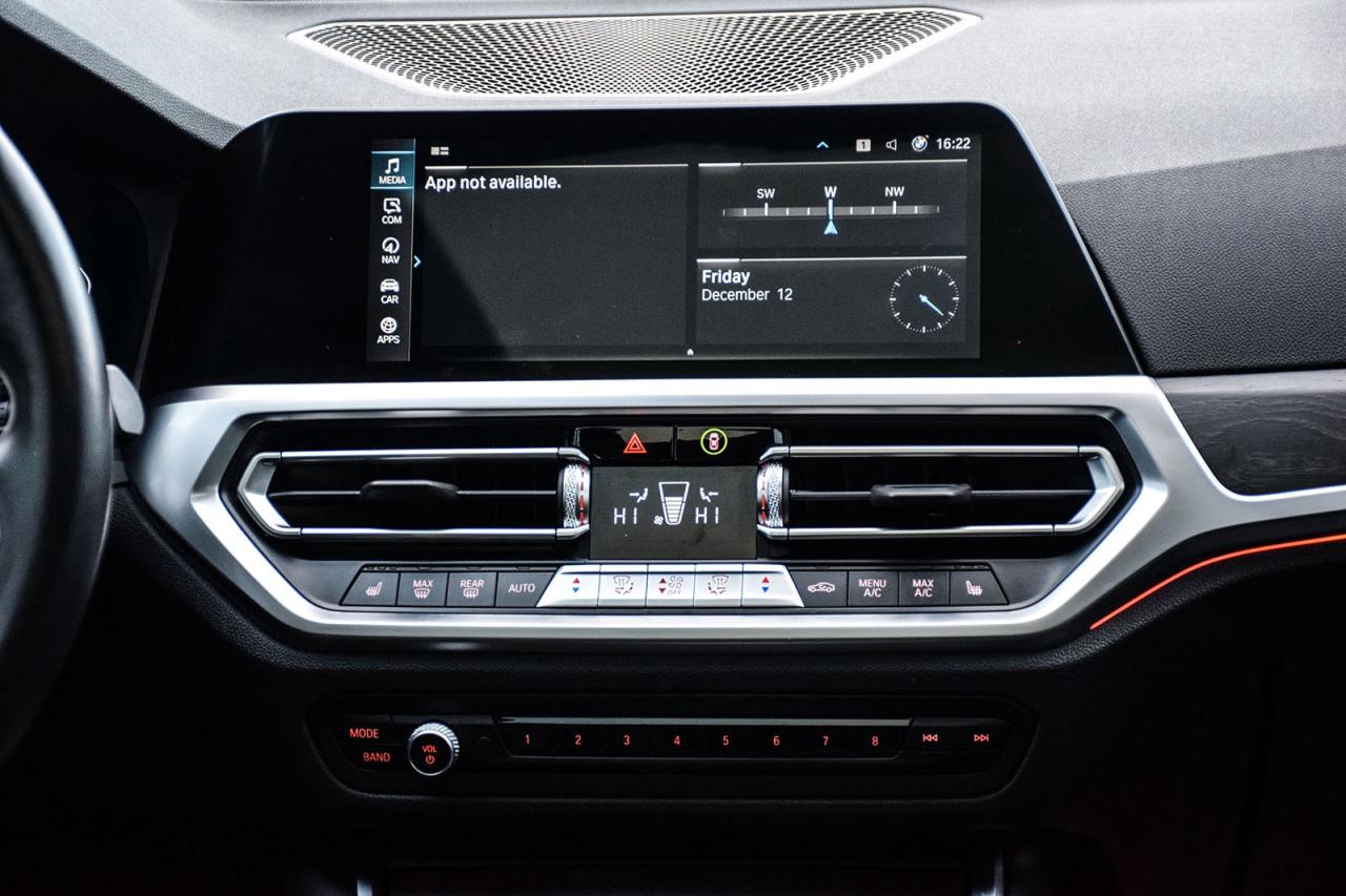 2022 BMW 3 Series 330e xDrive NO ACCIDENT PREM ENHANCED M SPORT HUD Photo