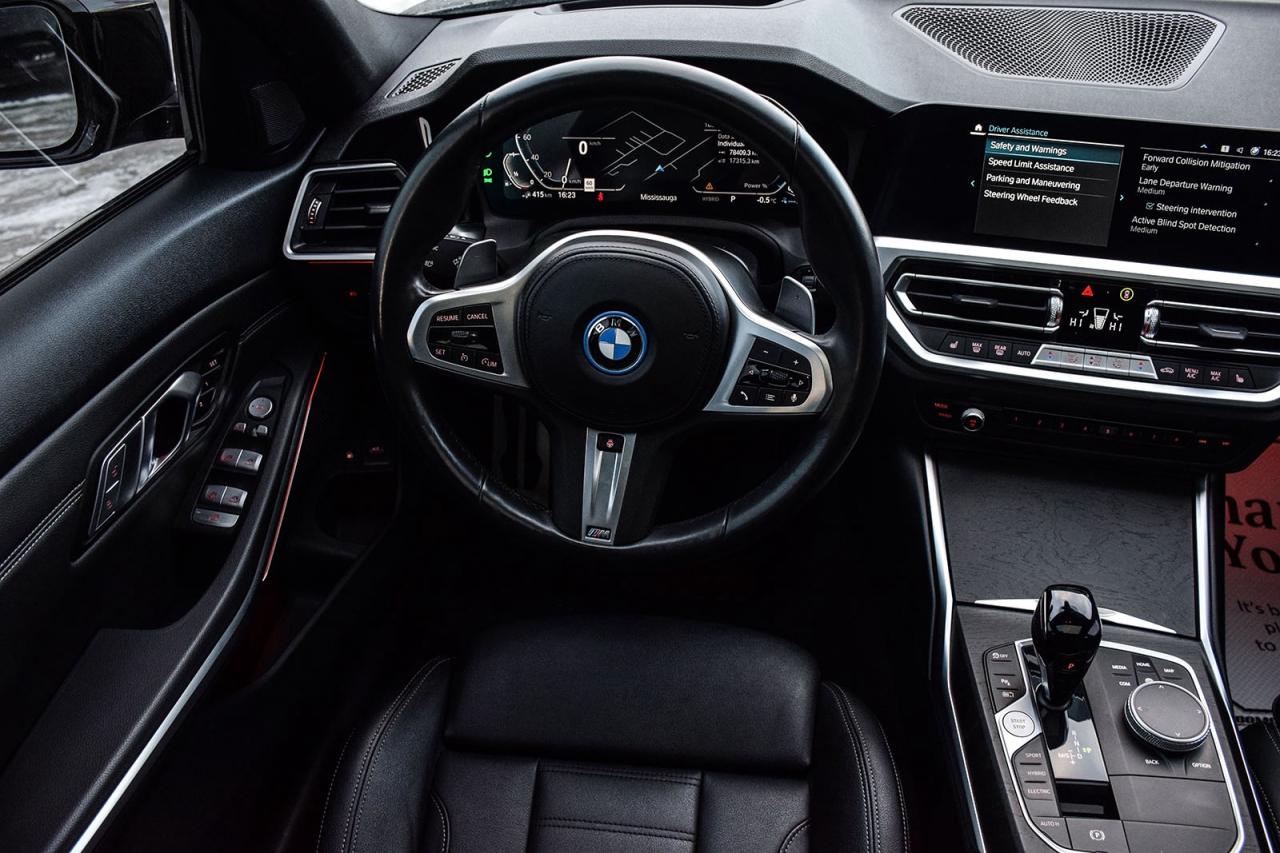 2022 BMW 3 Series 330e xDrive //M No Accident Prem Enhanced HUD Digi Photo