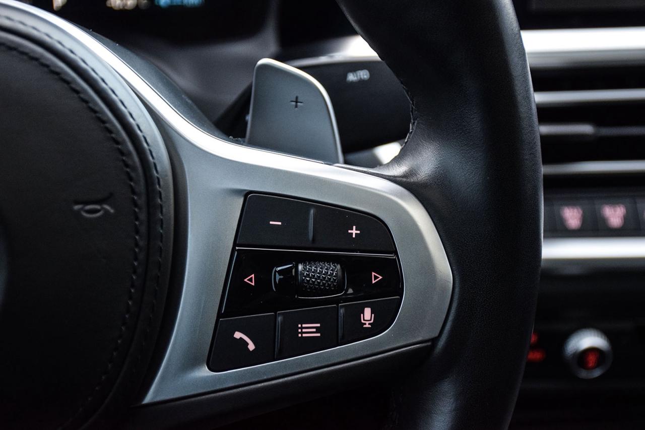 2022 BMW 3 Series 330e xDrive NO ACCIDENT PREM ENHANCED M SPORT HUD Photo