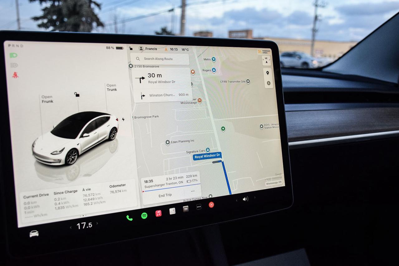 2023 Tesla Model 3 SRP RWD NO ACCIDENT AUTOPILOT BSM Photo