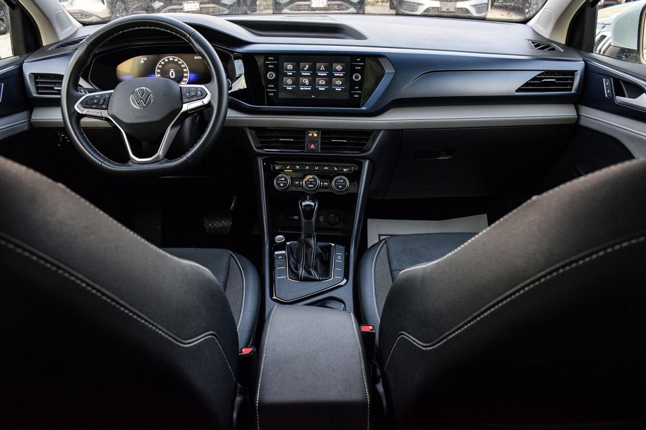 2024 Volkswagen Taos Comfortline NO ACCIDENT PANO ROOF DIGITAL DASH ADA Photo