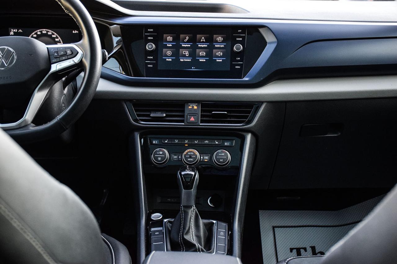 2023 Volkswagen Taos Highline NO ACCIDENT BEATS AUDIO ADAPTIVE CRUISE Photo