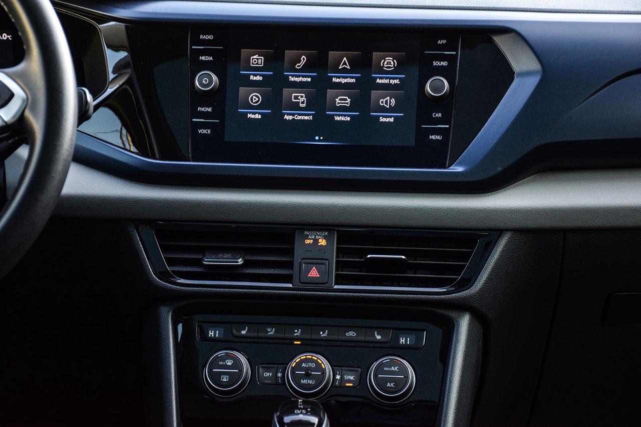 2023 Volkswagen Taos Highline NO ACCIDENT BEATS AUDIO ADAPTIVE CRUISE Photo