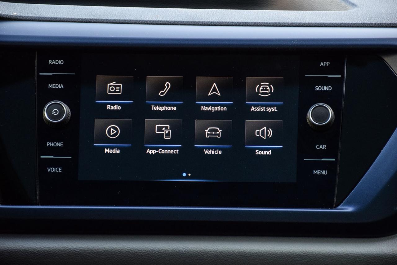 2023 Volkswagen Taos Highline NO ACCIDENT BEATS AUDIO ADAPTIVE CRUISE Photo