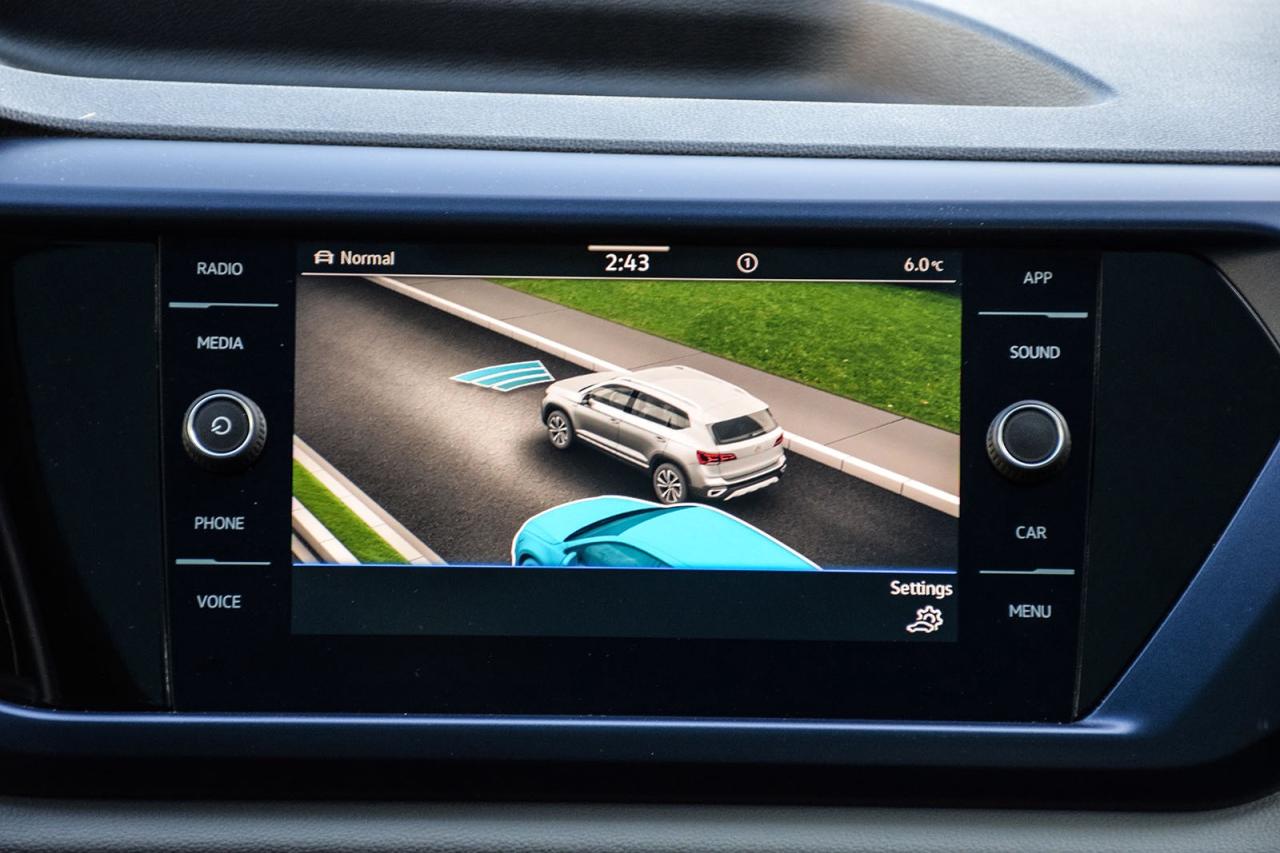 2023 Volkswagen Taos Highline NO ACCIDENT BEATS AUDIO ADAPTIVE CRUISE Photo