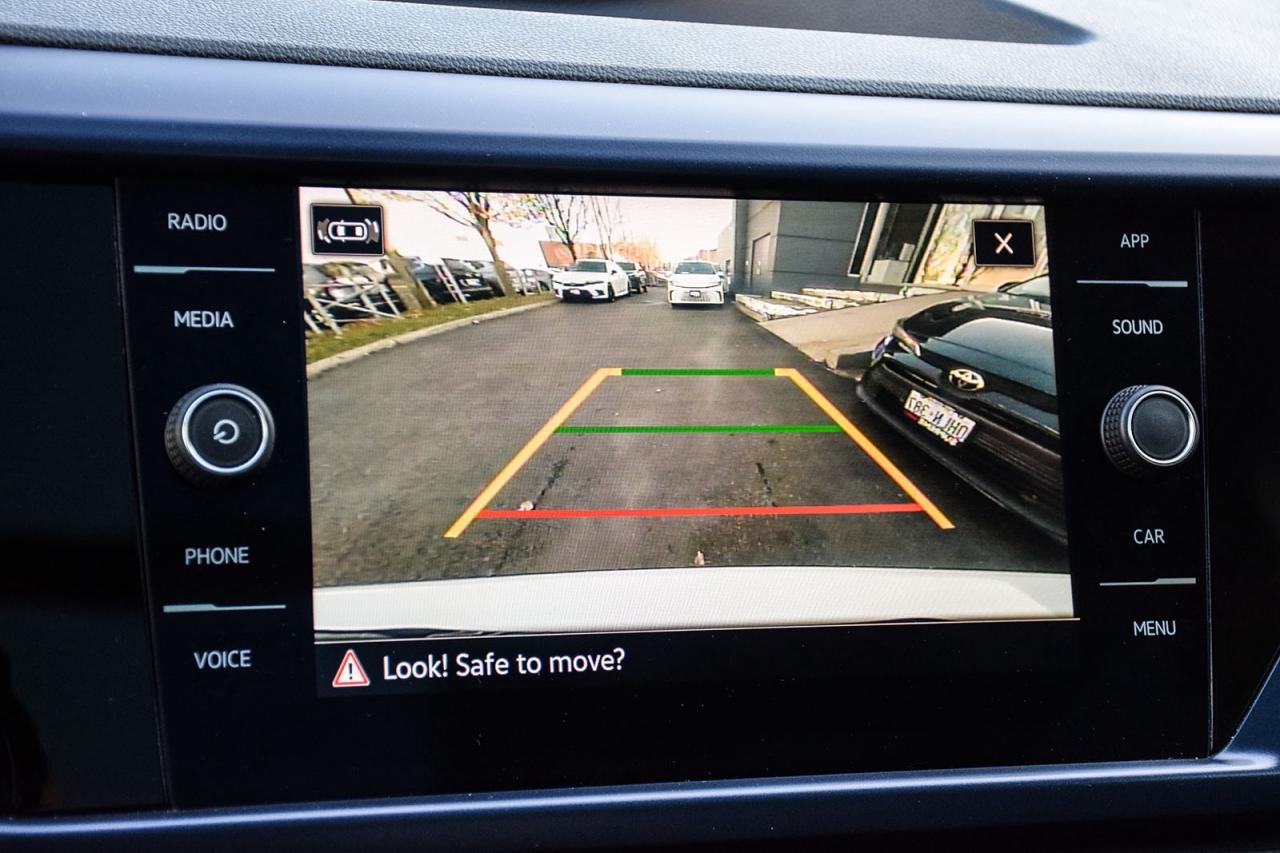 2023 Volkswagen Taos Highline NO ACCIDENT BEATS AUDIO ADAPTIVE CRUISE Photo