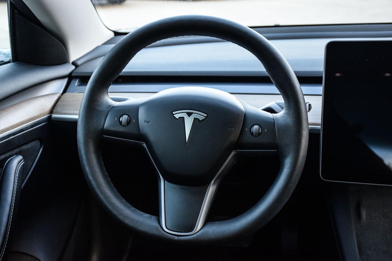 2023 Tesla Model 3 Long Range AWD No Accident Autopilot Navigation Photo