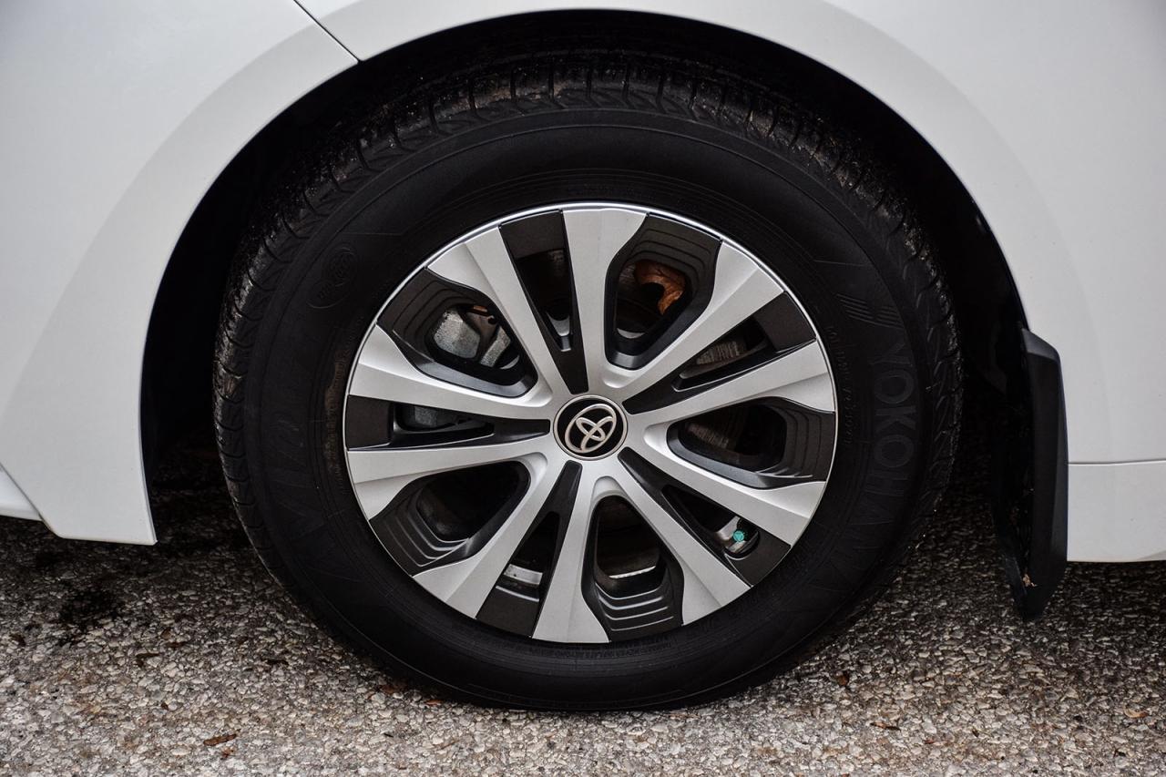 2024 Toyota Corolla Hybrid LE AWD No Accident Carplay Lane Assist Photo