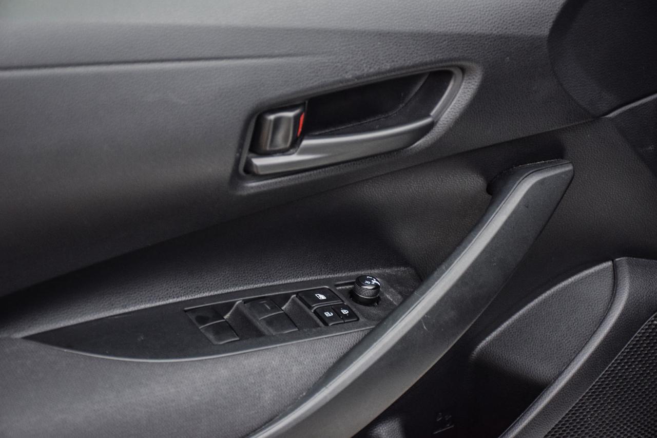 2024 Toyota Corolla Hybrid LE AWD/ NO ACCIDENT / CARPLAY/BSM/HTD SEATS/ALLO Photo