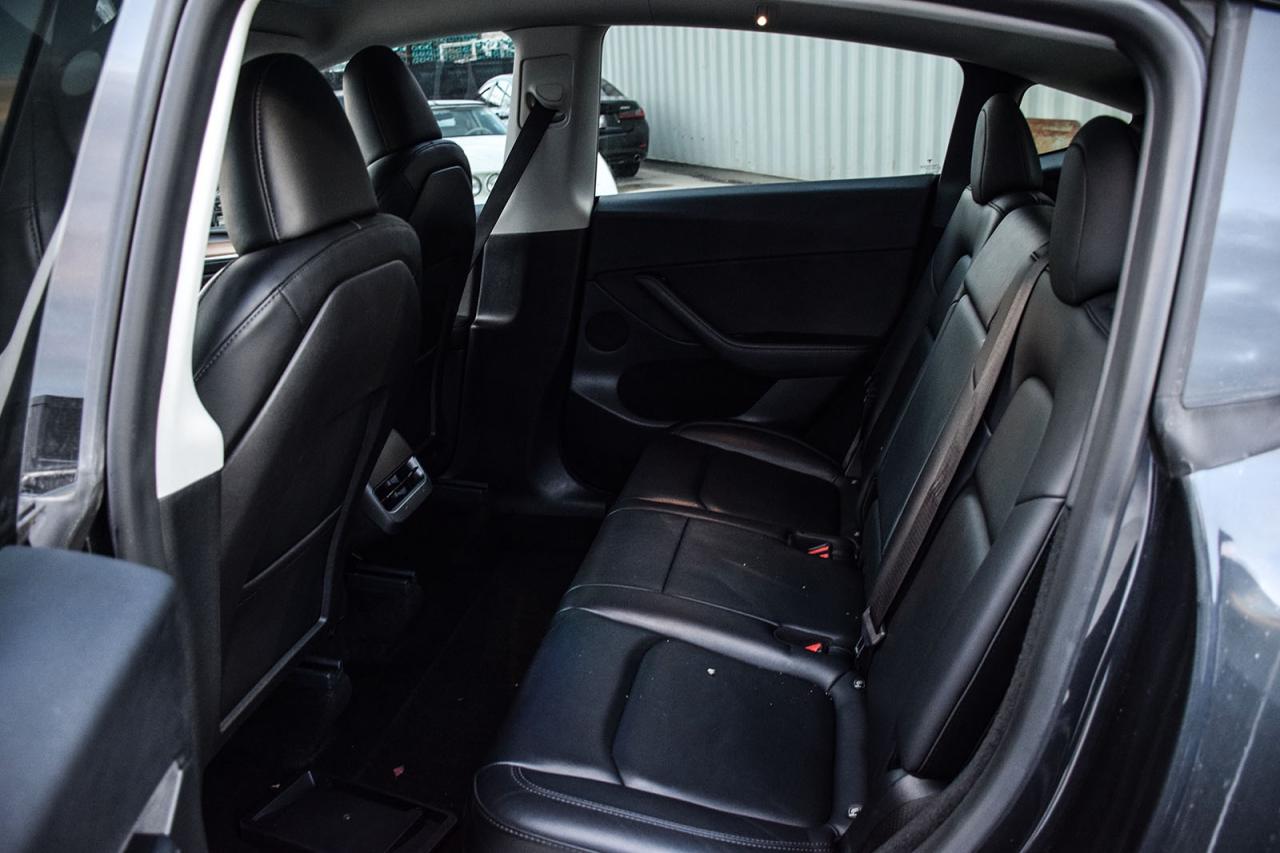 2024 Tesla Model Y STANDARD RANGE NO ACCIDENT AUTOPILOT Photo