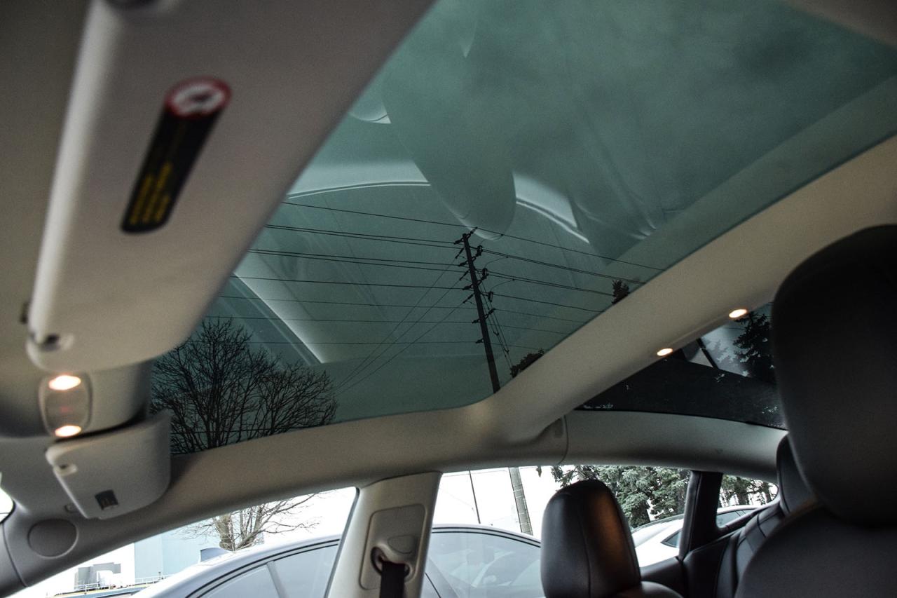 2023 Tesla Model 3 SRP No Accident Autopilot Navigation RWD Photo