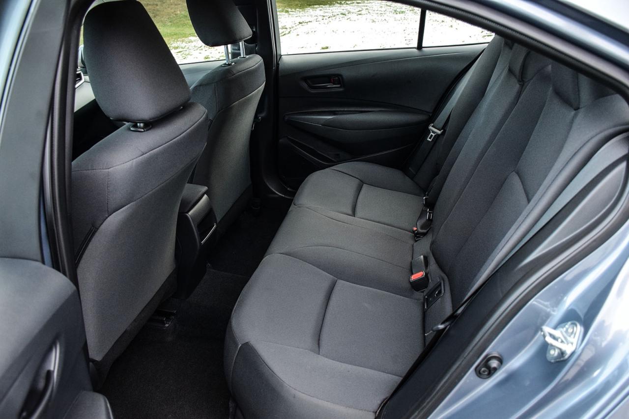 2024 Toyota Corolla LE TOYOTA SAFETY SENSE ADAPTIVE CRUISE Photo