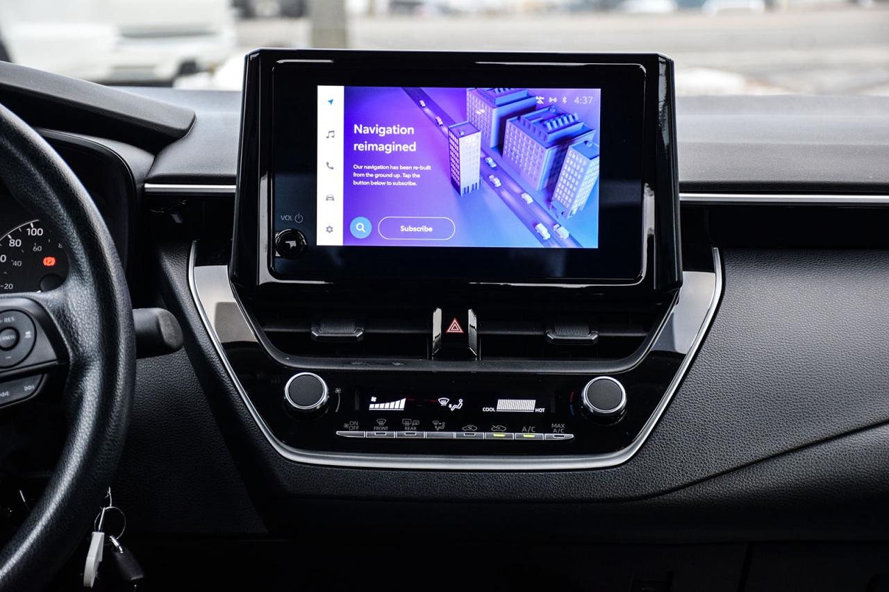 2024 Toyota Corolla LE TOYOTA SAFETY SENSE ADAPTIVE CRUISE Photo