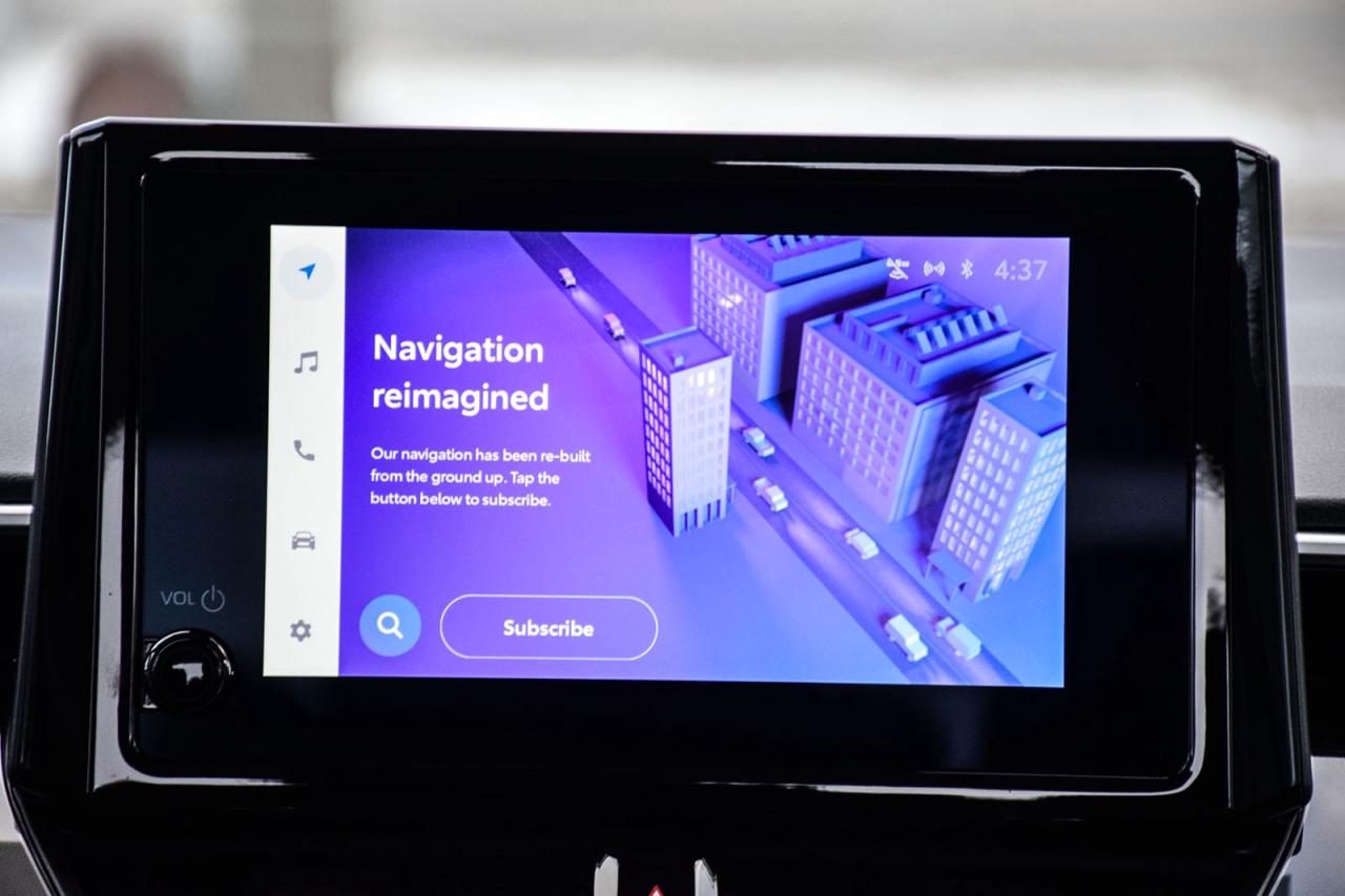 2024 Toyota Corolla LE TOYOTA SAFETY SENSE ADAPTIVE CRUISE Photo