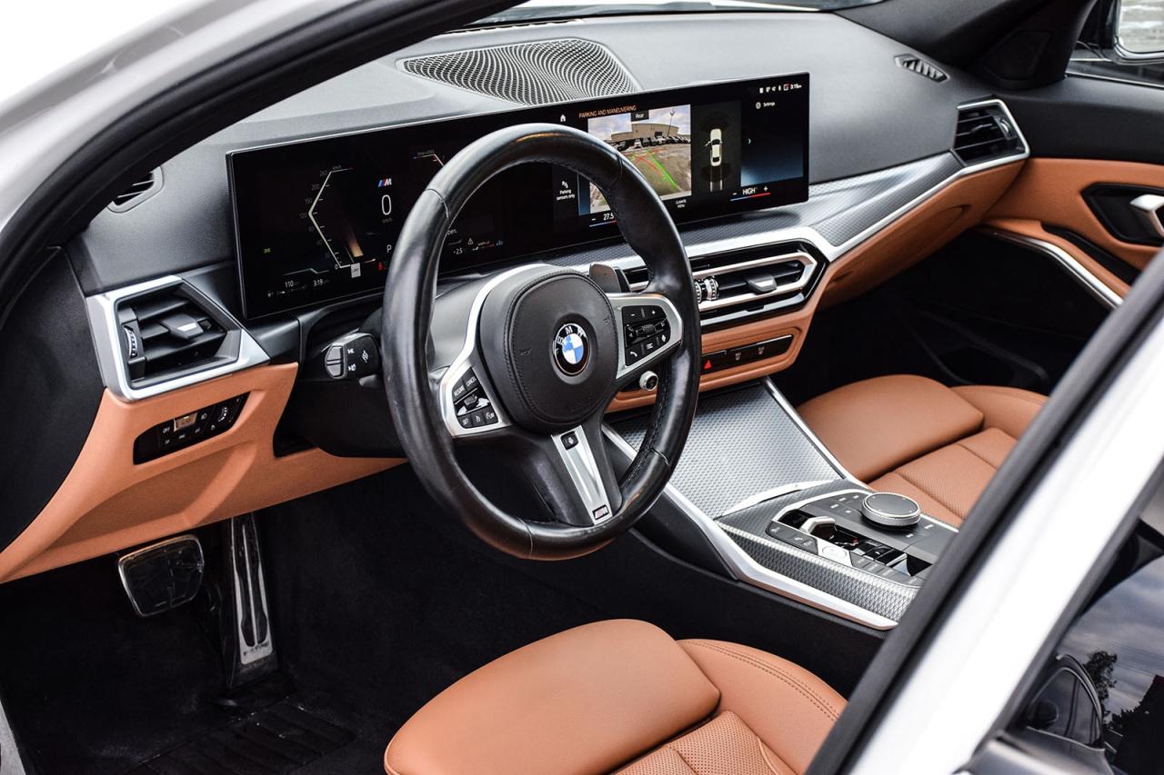 2023 BMW 3 Series 330i xDrive M SPORT NO ACCIDENT DIGITAL DASH Photo